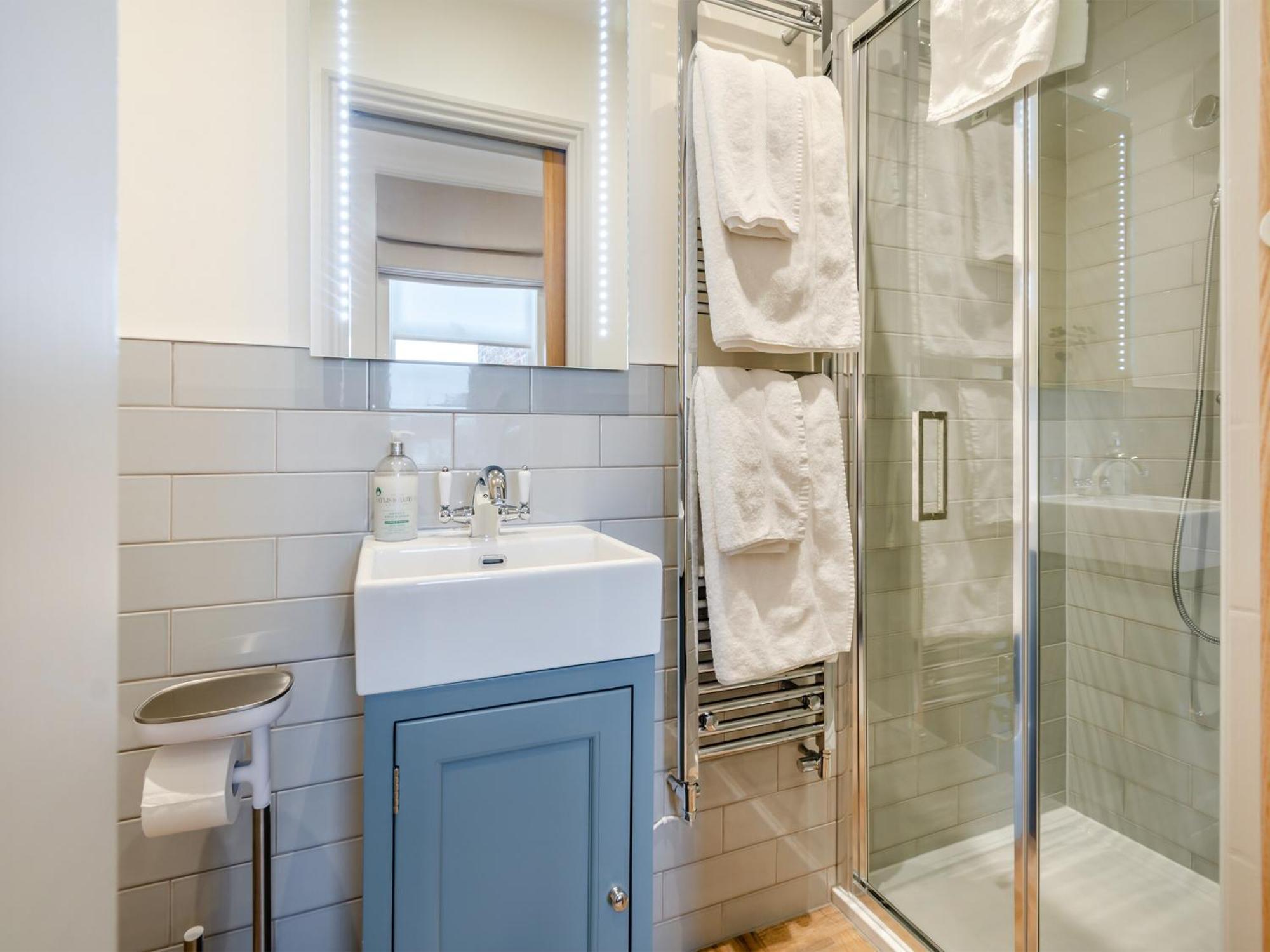 Derwent House - Everley - Uk46785 Holiday home